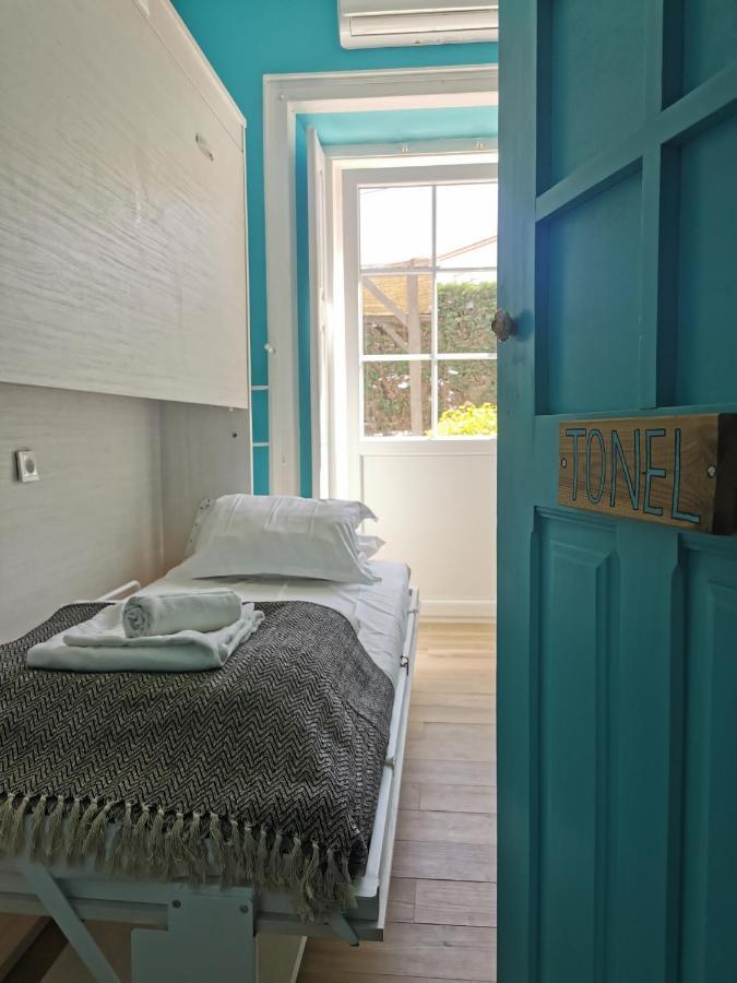 International Surf School & Camp Hotel Sagres Exterior photo